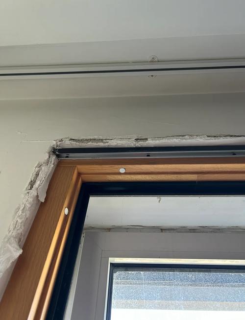 新房被泡水后会对家居风水产生哪些不良影响呢？