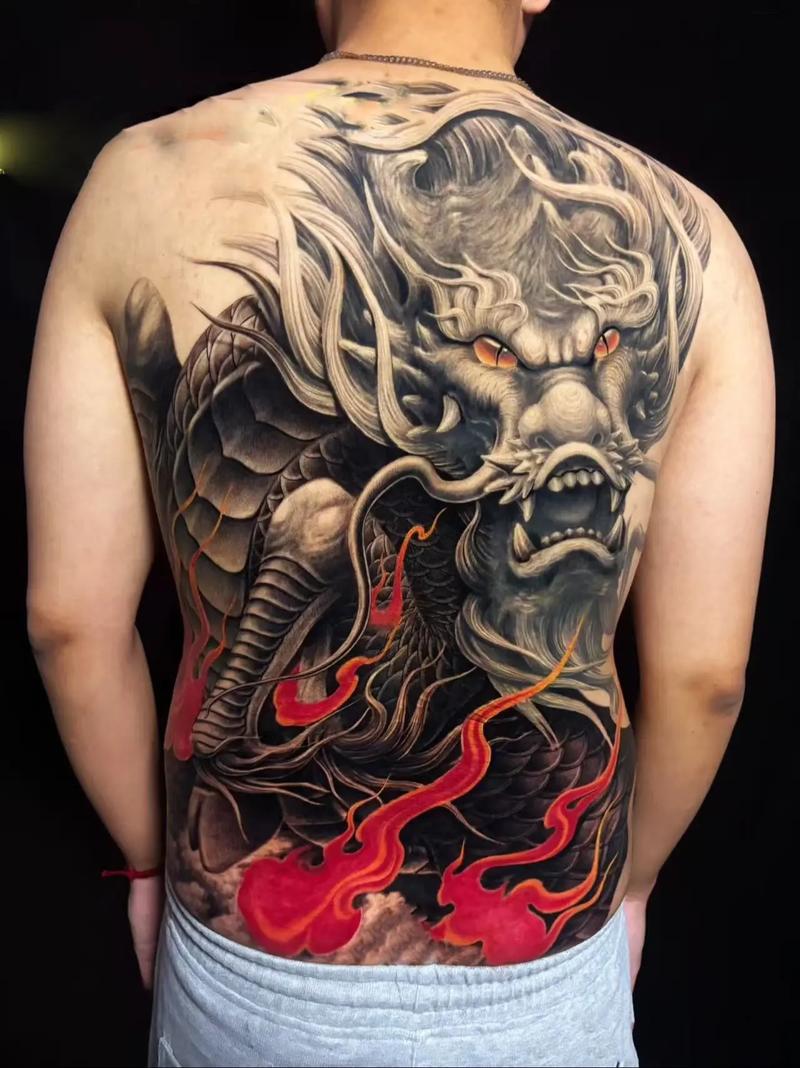 男性纹身时是否注重纹身图案的风水讲究？