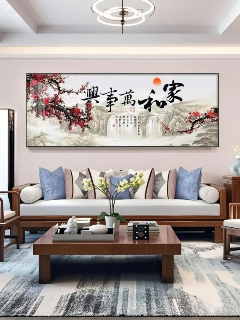 家里需要贴画调整风水吗？这样的布局合适吗？