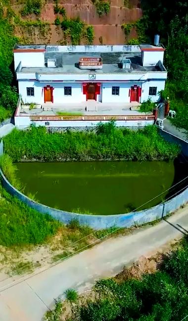 小区池塘风水对居住环境有影响吗？