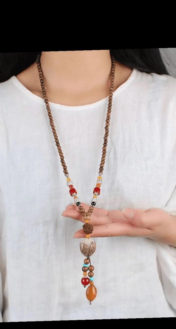 杨柳木命女生适合佩戴什么饰品？