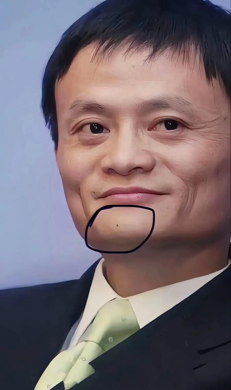 男生没有下巴，命运会如何改变呢？