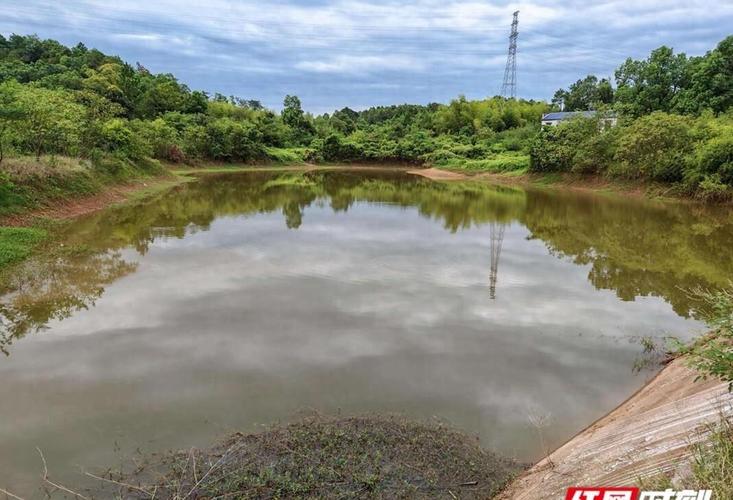 风水塘铺水泥会影响风水效果吗？