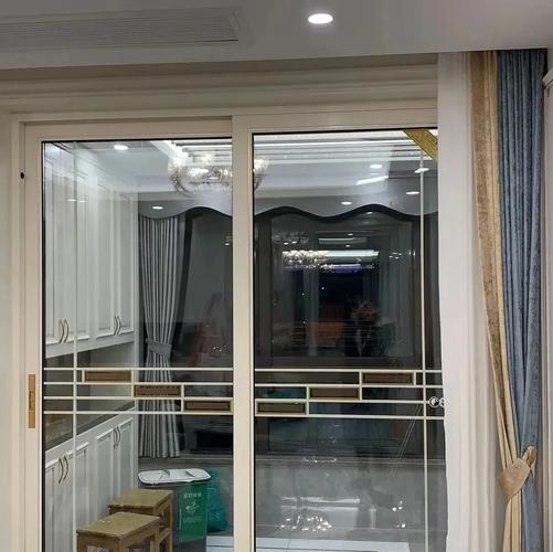 阳台门装风水门有必要吗？哪种设计梗符合风水原则？