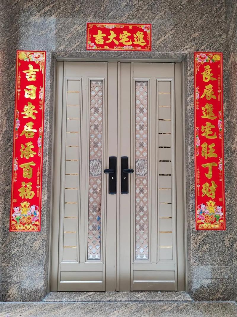 不锈钢材质适合作为风水大门吗？
