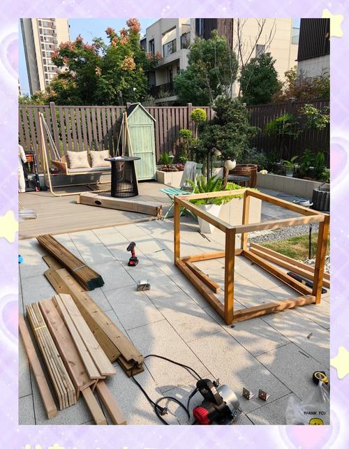 院子里搭建狗窝时有哪些风水讲究需要注意呢？