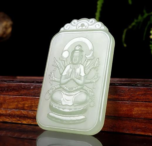 水鼠命带什么材质观音？鼠佩戴什么材质千手观音？