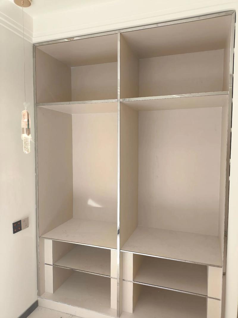 衣柜顶部可以贴瓷砖吗？这样做对风水有影响吗？