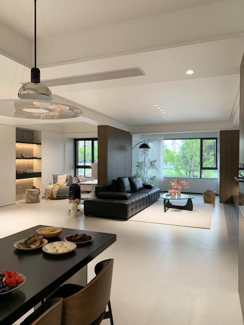 客厅墙面破了对风水有影响吗？