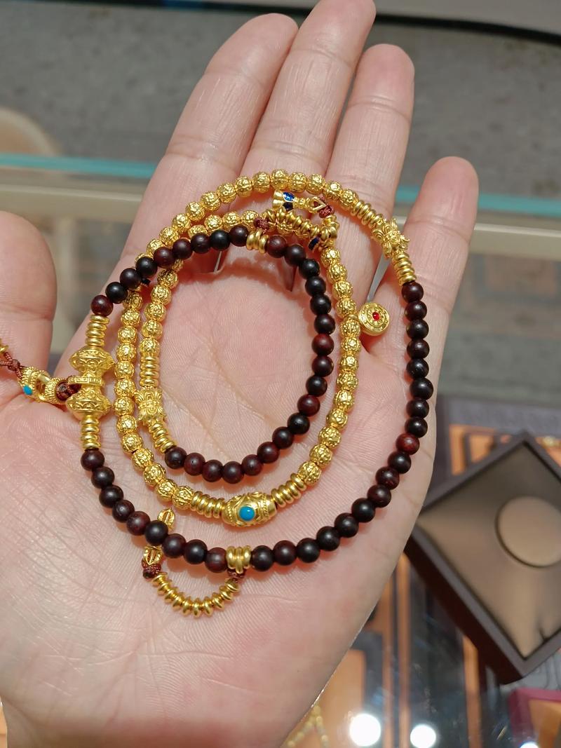 金命人佩戴什么最合适？金命人能否戴木手串？