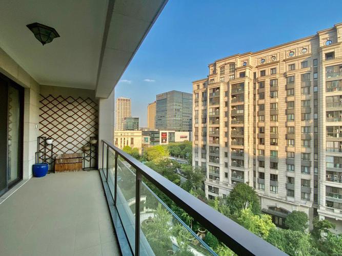 云锦东方住宅风水问题有哪些具体表现和解决方法？