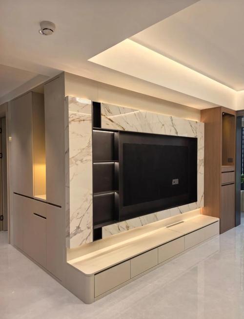 影视墙的高度与家居风水有何关联？