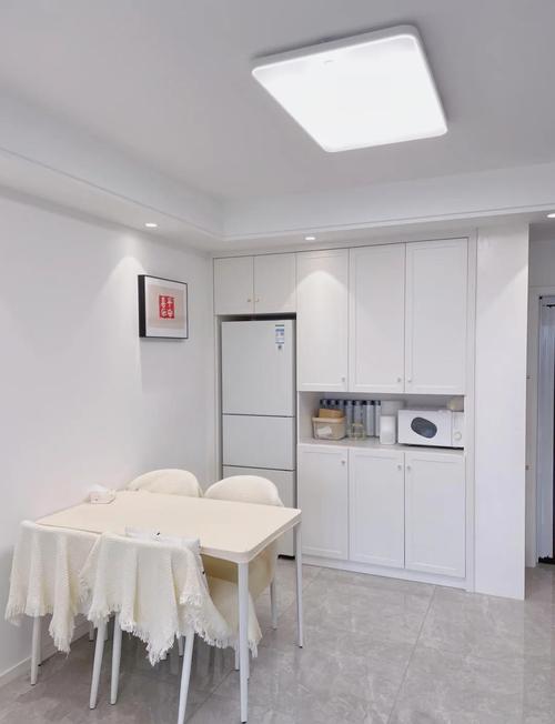 家庭风水冰箱摆放是否可以正对大门？