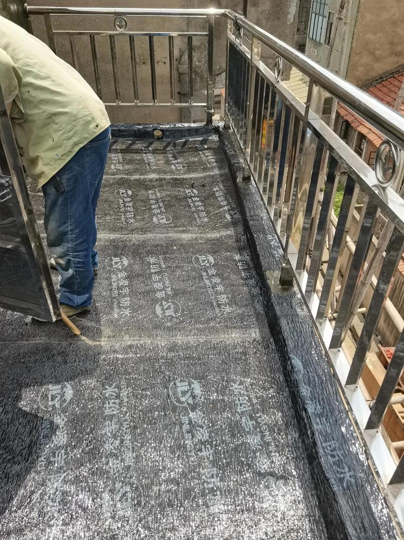 楼顶防水施工会对住宅风水产生哪些不利影响？