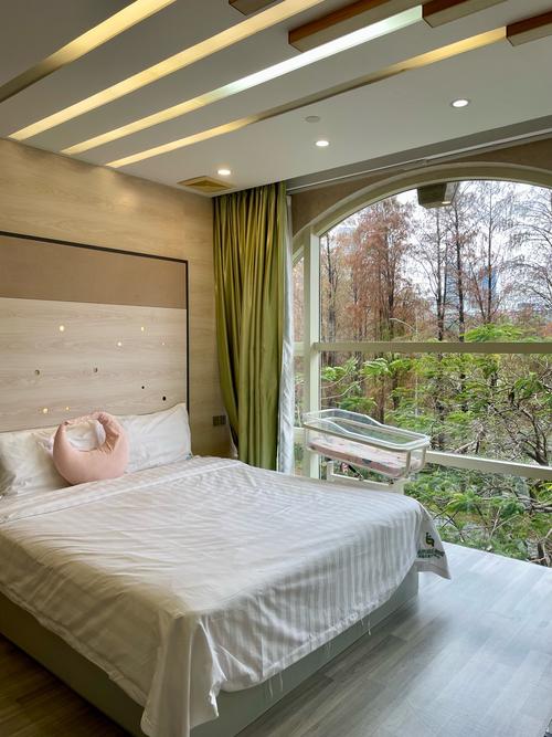 卧室窗外能否看到城市景观，影响风水布局呢？