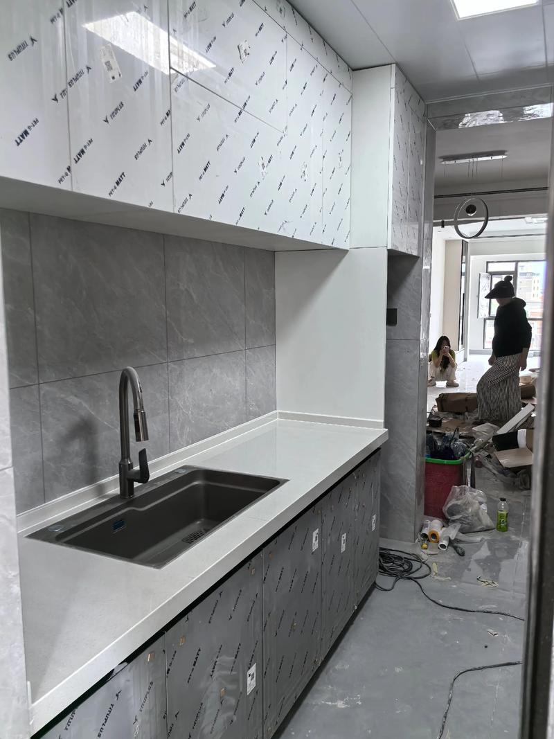 2026年5月8日安装橱柜的最佳吉时是几点呢？