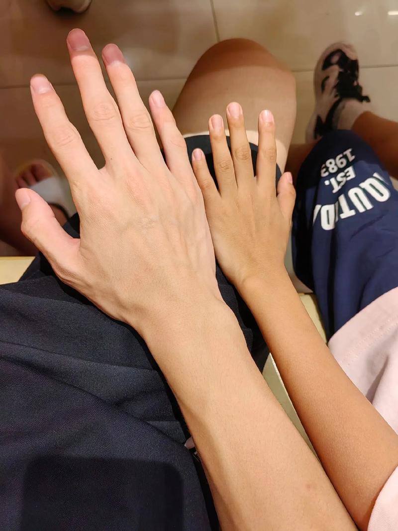 男人胳膊细手又细长，这样的命是不是好命？