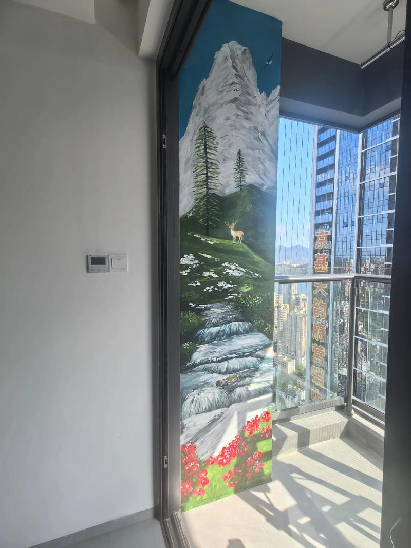 阳台挂画合适吗？这样的风水布局好不利？