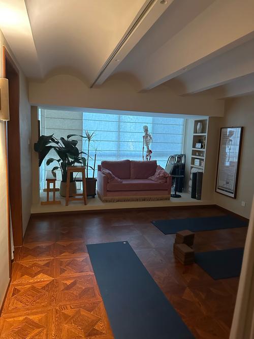 装空中瑜伽在客厅会影响家居风水吗？