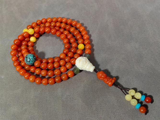 杨柳木饰品戴什么好？杨柳木适合搭配哪些首饰？