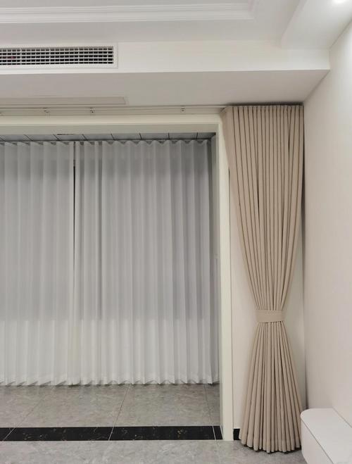 家里没有安装窗帘会对风水产生什么影响呢？