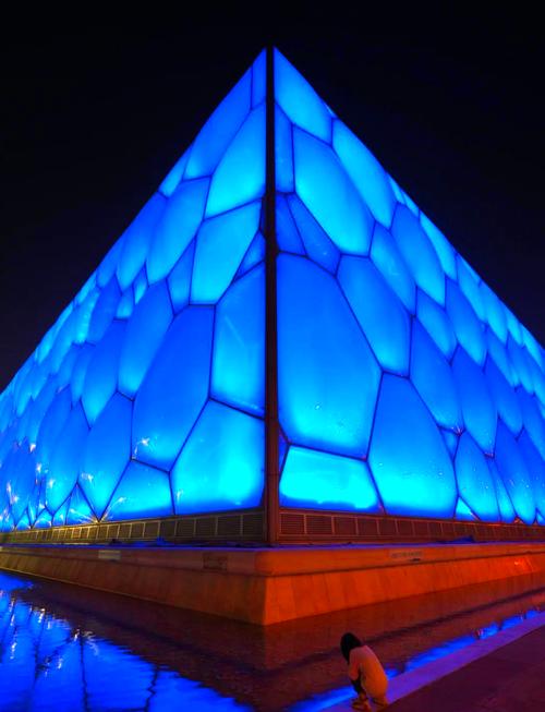 建鸟巢时是否考虑过风水布局的讲究？