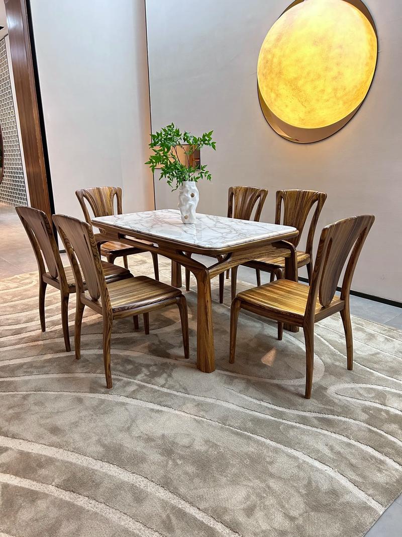 餐桌颜色在风水上有什么讲究吗？