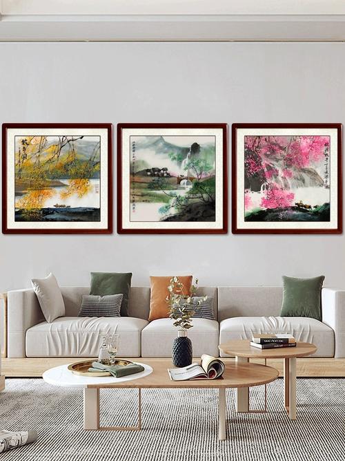 家里挂三幅风水画合适吗？哪种风水画更吉利？