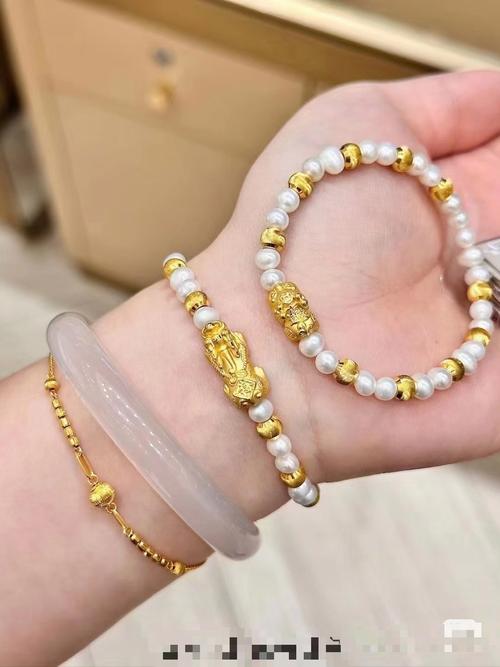 土命女生与哪种命合财最理想？适合佩戴什么首饰来旺财运？