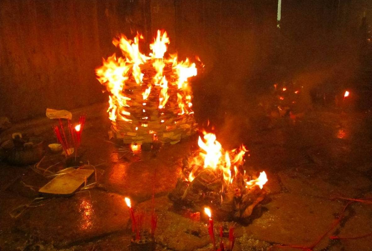 在风水园公墓这个地方可以焚烧纸钱吗？