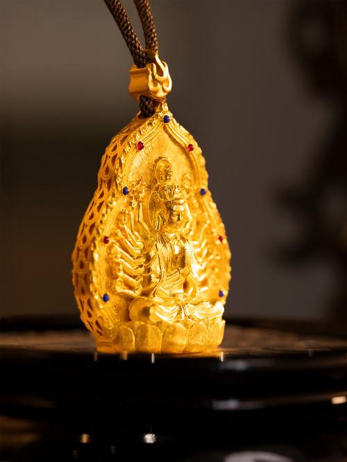 水鼠命带什么材质观音？鼠佩戴什么材质千手观音？