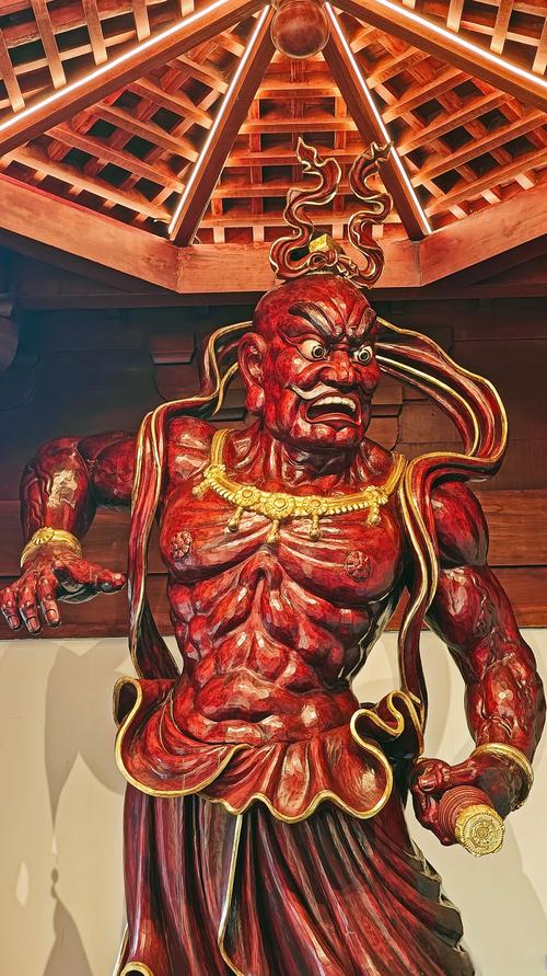 日本供奉蜘蛛命人应供奉哪位神灵？