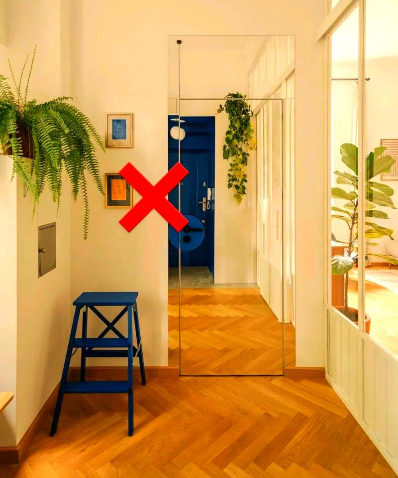 客厅摆放镜子风水上可行吗？有什么讲究？